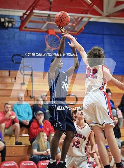 Thumbnail 1 in West Carteret vs Swansboro photogallery.