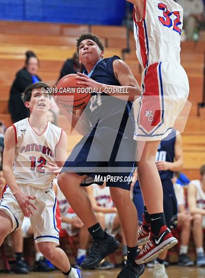 Thumbnail 2 in West Carteret vs Swansboro photogallery.
