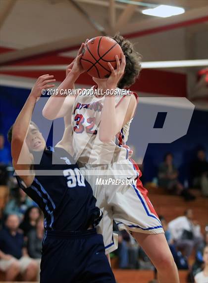 Thumbnail 2 in West Carteret vs Swansboro photogallery.