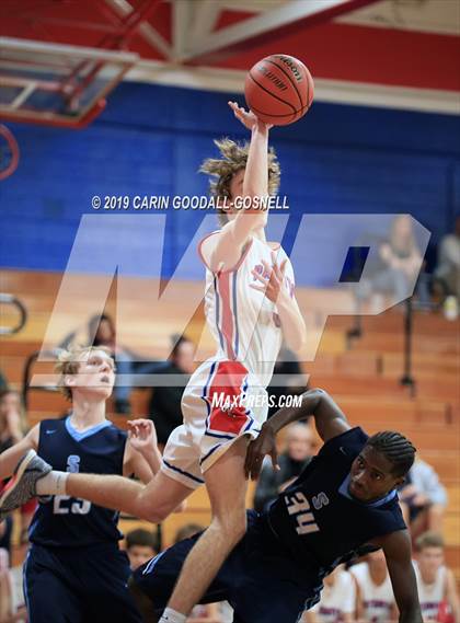 Thumbnail 1 in West Carteret vs Swansboro photogallery.