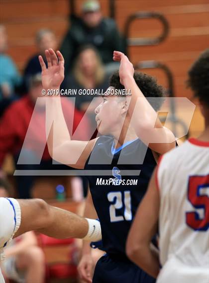 Thumbnail 3 in West Carteret vs Swansboro photogallery.