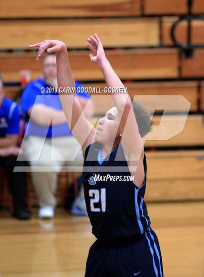 Thumbnail 2 in West Carteret vs Swansboro photogallery.