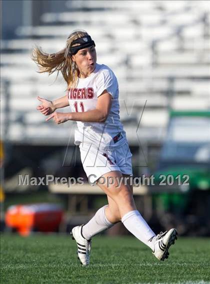 Thumbnail 2 in Metea Valley @ Plainfield North photogallery.