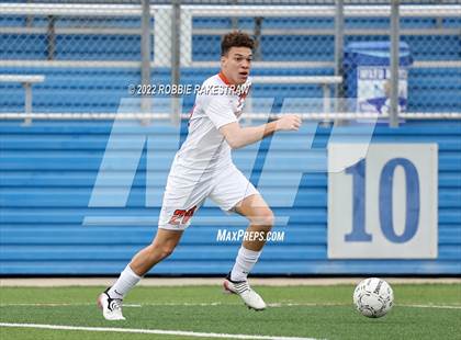 Thumbnail 1 in Wakeland vs. Dripping Springs (UIL 5A Boys Soccer State Final) photogallery.