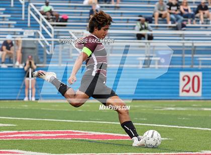 Thumbnail 1 in Wakeland vs. Dripping Springs (UIL 5A Boys Soccer State Final) photogallery.