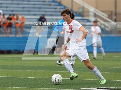 Thumbnail 3 in Wakeland vs. Dripping Springs (UIL 5A Boys Soccer State Final) photogallery.