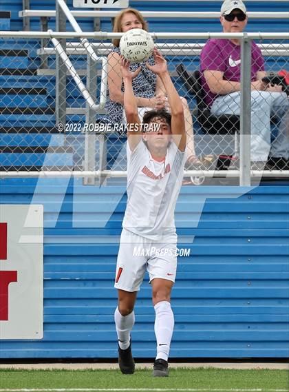 Thumbnail 1 in Wakeland vs. Dripping Springs (UIL 5A Boys Soccer State Final) photogallery.