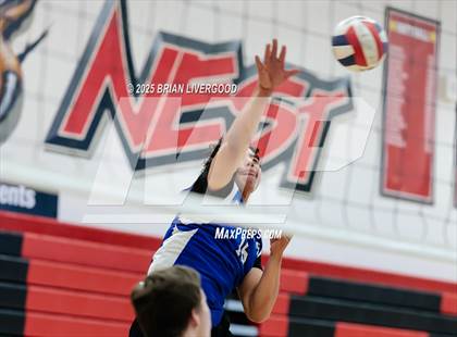 Thumbnail 2 in Fort Lupton vs. Fossil Ridge photogallery.