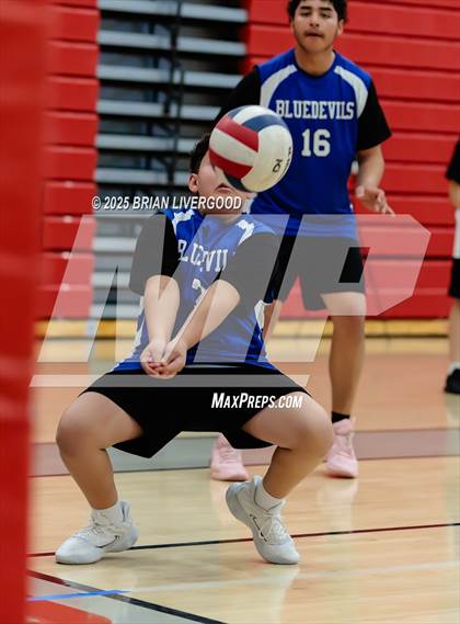 Thumbnail 1 in Fort Lupton vs. Fossil Ridge photogallery.