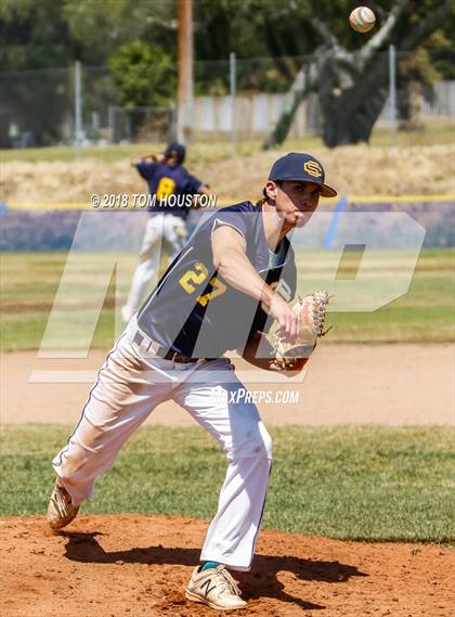 Thumbnail 3 in Southlands Christian vs Avalon photogallery.