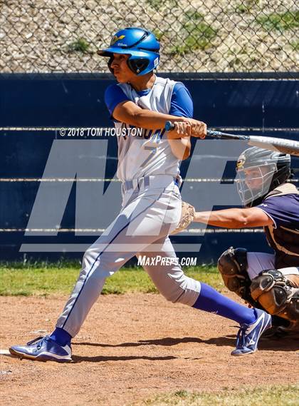 Thumbnail 1 in Southlands Christian vs Avalon photogallery.