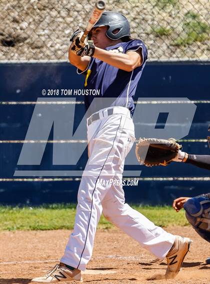 Thumbnail 2 in Southlands Christian vs Avalon photogallery.