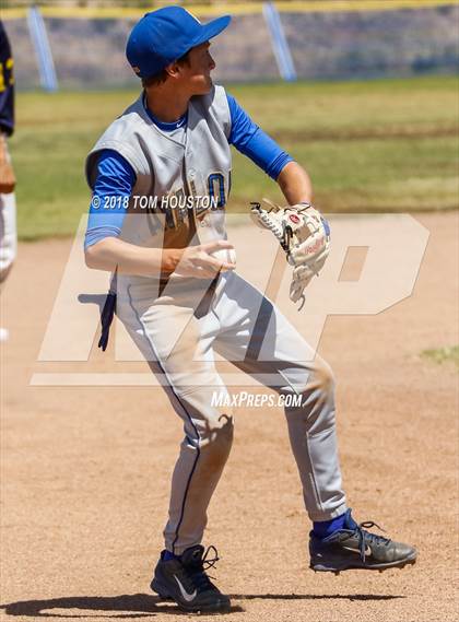 Thumbnail 3 in Southlands Christian vs Avalon photogallery.