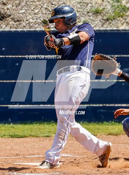 Thumbnail 3 in Southlands Christian vs Avalon photogallery.