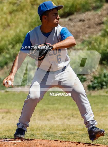 Thumbnail 1 in Southlands Christian vs Avalon photogallery.