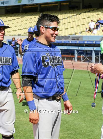 Thumbnail 2 in Chatsworth vs. El Camino Real (CIF L.A. City Section D1 Final) photogallery.