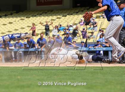 Thumbnail 2 in Chatsworth vs. El Camino Real (CIF L.A. City Section D1 Final) photogallery.