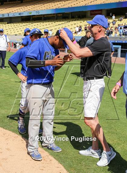 Thumbnail 3 in Chatsworth vs. El Camino Real (CIF L.A. City Section D1 Final) photogallery.