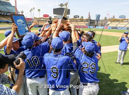 Thumbnail 2 in Chatsworth vs. El Camino Real (CIF L.A. City Section D1 Final) photogallery.