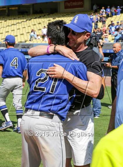 Thumbnail 3 in Chatsworth vs. El Camino Real (CIF L.A. City Section D1 Final) photogallery.