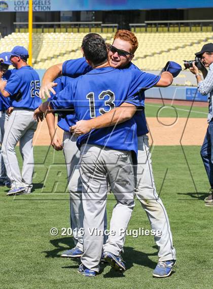 Thumbnail 1 in Chatsworth vs. El Camino Real (CIF L.A. City Section D1 Final) photogallery.