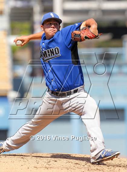 Thumbnail 3 in Chatsworth vs. El Camino Real (CIF L.A. City Section D1 Final) photogallery.