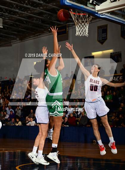 Thumbnail 1 in Briarcliff vs. Irvington (Section 1 Class B Final) photogallery.
