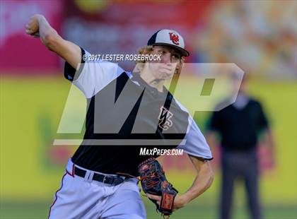Thumbnail 1 in Reagan vs Churchill (UIL 6A Regional Final) photogallery.