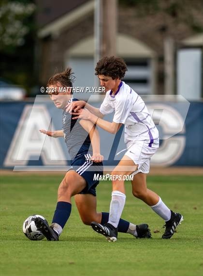 Thumbnail 1 in Village Christian Academy @ Fayetteville Academy photogallery.