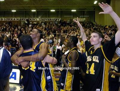 Thumbnail 2 in Campbell Hall vs. Verbum Dei (Sec. IVAA Final) photogallery.