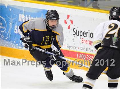 Thumbnail 1 in Housatonic/Northwestern @ Barlow photogallery.