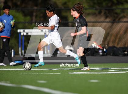 Thumbnail 1 in Grand Oaks vs Oak Ridge (Battle of the Oaks) photogallery.