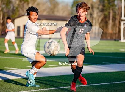 Thumbnail 3 in Grand Oaks vs Oak Ridge (Battle of the Oaks) photogallery.