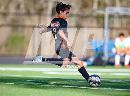 Thumbnail 2 in Grand Oaks vs Oak Ridge (Battle of the Oaks) photogallery.