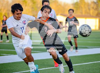 Thumbnail 2 in Grand Oaks vs Oak Ridge (Battle of the Oaks) photogallery.