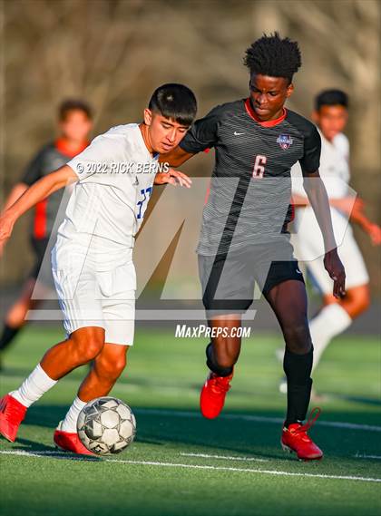 Thumbnail 3 in Grand Oaks vs Oak Ridge (Battle of the Oaks) photogallery.