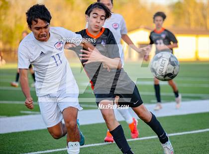 Thumbnail 3 in Grand Oaks vs Oak Ridge (Battle of the Oaks) photogallery.