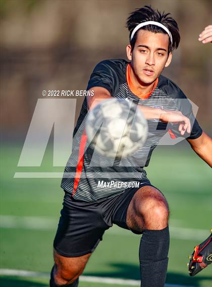 Thumbnail 1 in Grand Oaks vs Oak Ridge (Battle of the Oaks) photogallery.