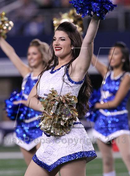 Thumbnail 3 in Ennis vs Frisco (UIL 4A Regional Playoff) photogallery.