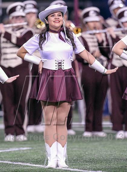 Thumbnail 3 in Ennis vs Frisco (UIL 4A Regional Playoff) photogallery.