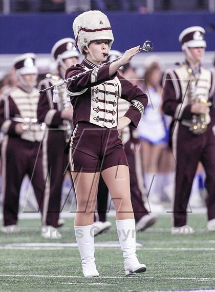 Thumbnail 1 in Ennis vs Frisco (UIL 4A Regional Playoff) photogallery.