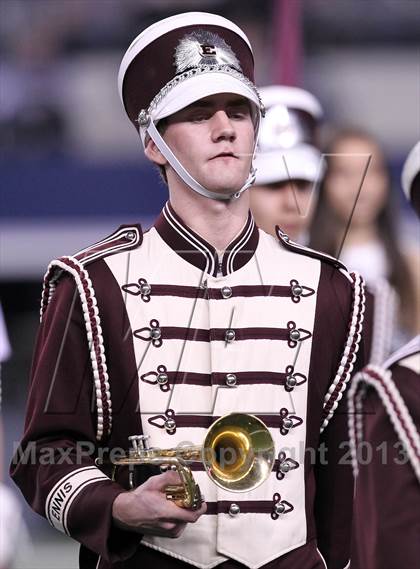 Thumbnail 1 in Ennis vs Frisco (UIL 4A Regional Playoff) photogallery.