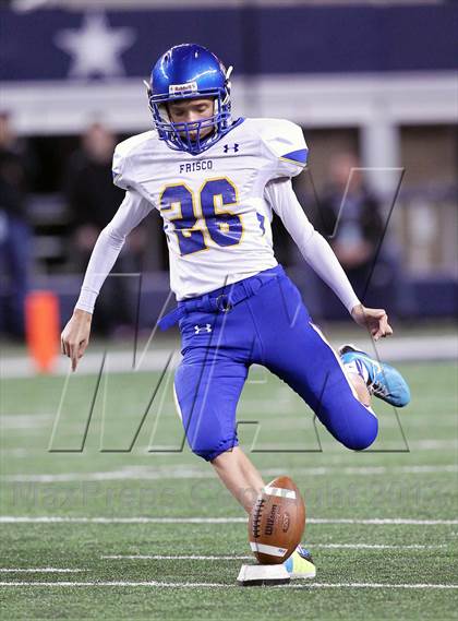Thumbnail 2 in Ennis vs Frisco (UIL 4A Regional Playoff) photogallery.
