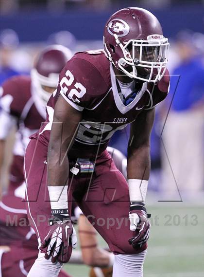 Thumbnail 3 in Ennis vs Frisco (UIL 4A Regional Playoff) photogallery.