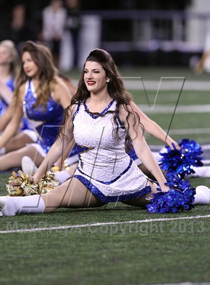 Thumbnail 3 in Ennis vs Frisco (UIL 4A Regional Playoff) photogallery.