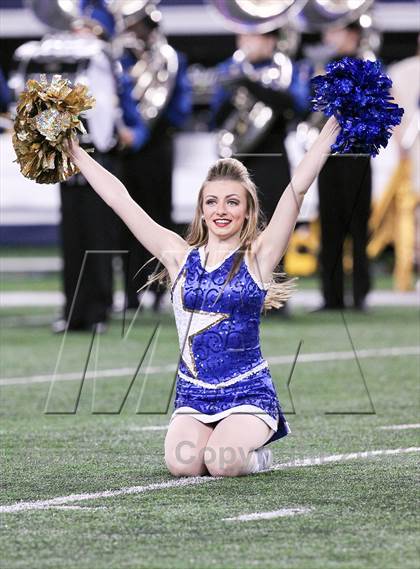 Thumbnail 1 in Ennis vs Frisco (UIL 4A Regional Playoff) photogallery.