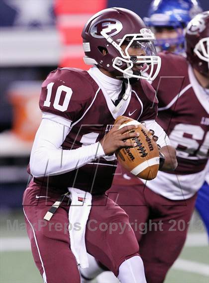 Thumbnail 3 in Ennis vs Frisco (UIL 4A Regional Playoff) photogallery.