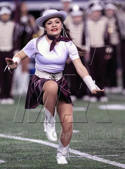 Thumbnail 1 in Ennis vs Frisco (UIL 4A Regional Playoff) photogallery.