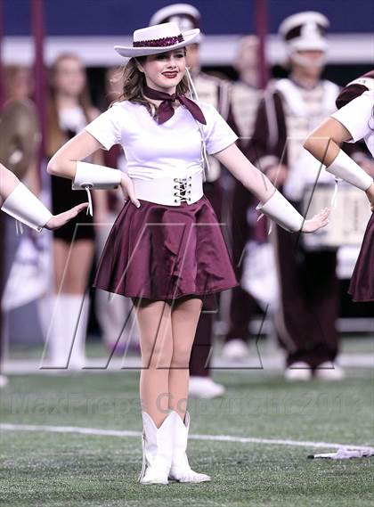 Thumbnail 2 in Ennis vs Frisco (UIL 4A Regional Playoff) photogallery.