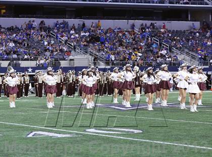 Thumbnail 3 in Ennis vs Frisco (UIL 4A Regional Playoff) photogallery.